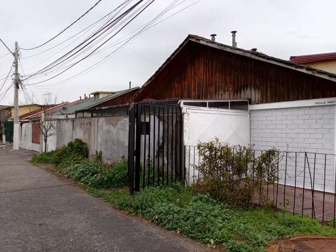 VENTA DE CASA, BUEN PATIO, BARRIO TRANQUILO Y FAMILIAR - Imagen 7