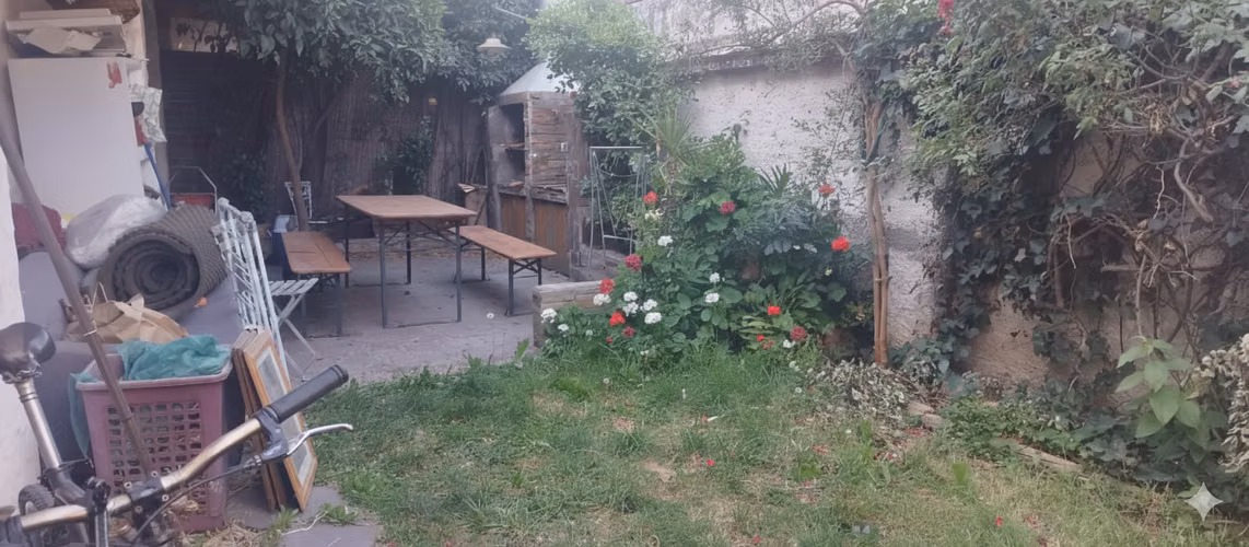 CASA EN METRO VILLA FREI 5D 4B PASAJE - Imagen 9