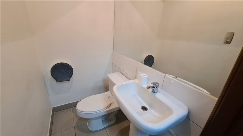 Oficina arriendo Santiago Plaza Constitución 350m2 duplex - Imagen 7