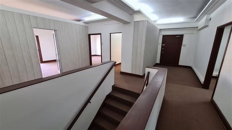 Oficina arriendo Santiago Plaza Constitución 350m2 duplex - Imagen 9