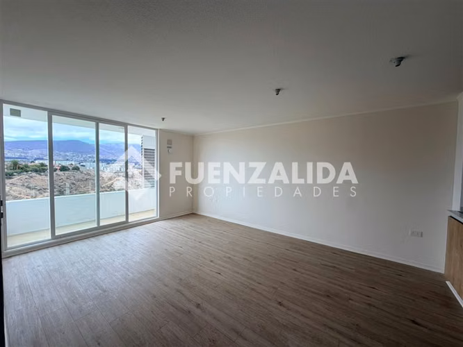 Departamento en arriendo de 2 dorm. en La Serena