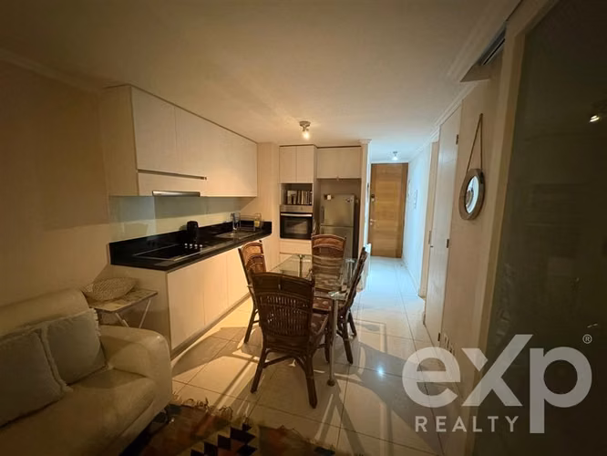 Depto amob arriendo con vista al mar 2 d y 2 b. en Concón