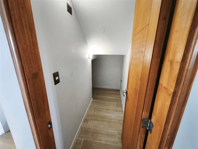 Casa en arriendo de 4 dorm. en Puerto Varas Cond las Bahías.