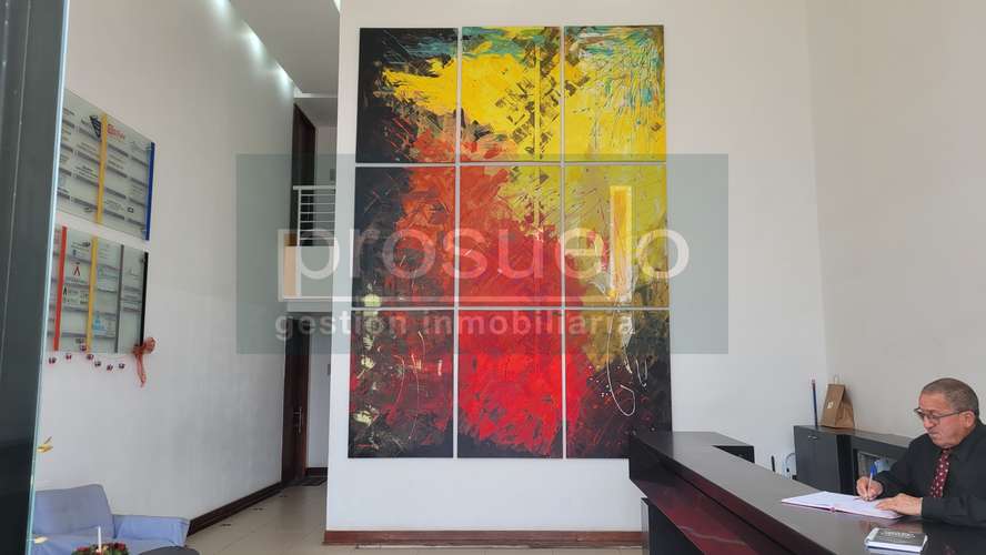 OPORTUNIDAD !!  200 MT2 EN MODERNO EDIFICIO DE OFICINAS - Imagen 7