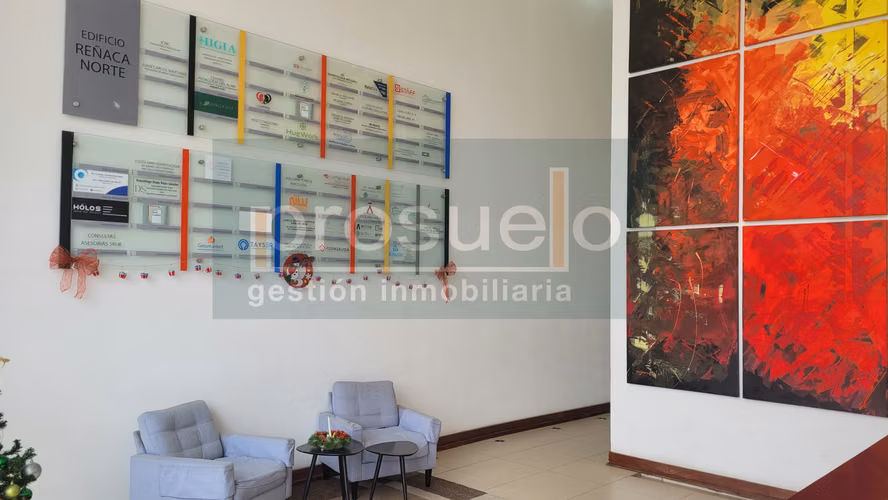 GRAN  CONECTIVIDAD AMPLIA Y LUMINOSA OFICINA