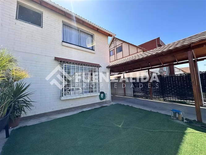 Casa en venta de 4 dorm. en Padre Hurtado