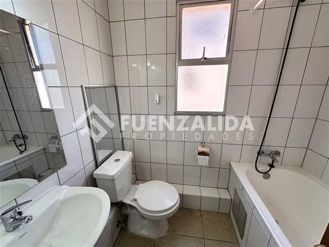 Casa en venta de 4 dorm. en Padre Hurtado