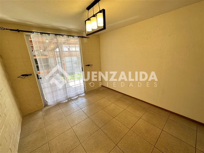 Casa en venta de 4 dorm. en Padre Hurtado