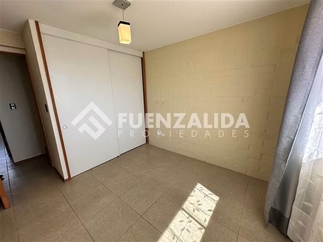Casa en venta de 4 dorm. en Padre Hurtado