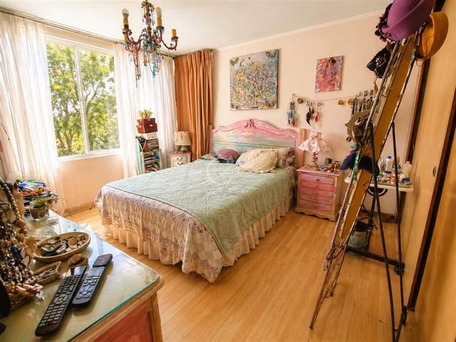 Departamento en venta de 3 dorm. Suecia / Plaza Ñuñoa