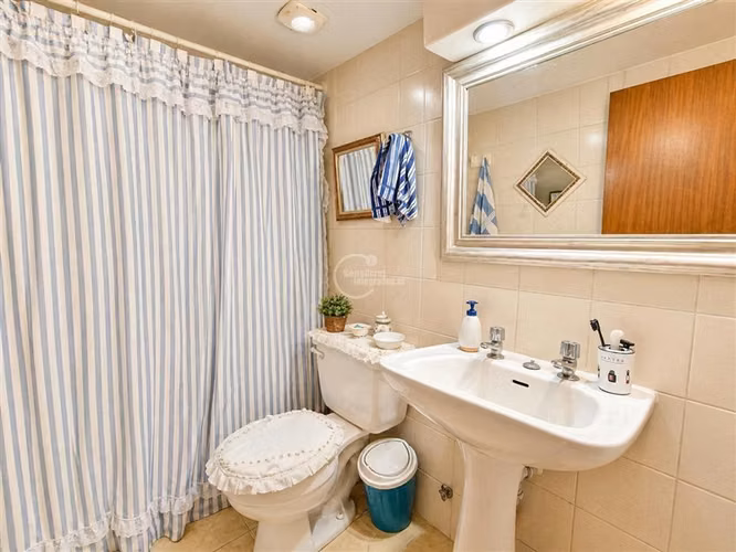Departamento en venta de 3 dorm. Suecia / Plaza Ñuñoa