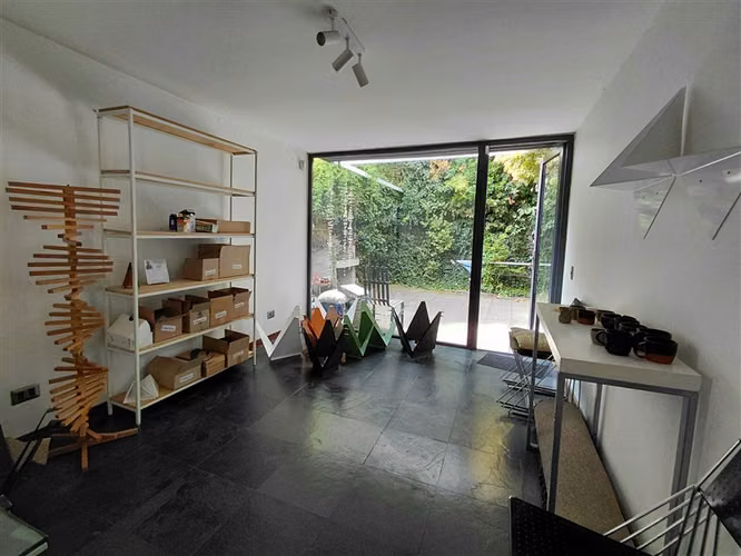 Casa en venta de 4 dorm. en La Dehesa exclusivo condominio