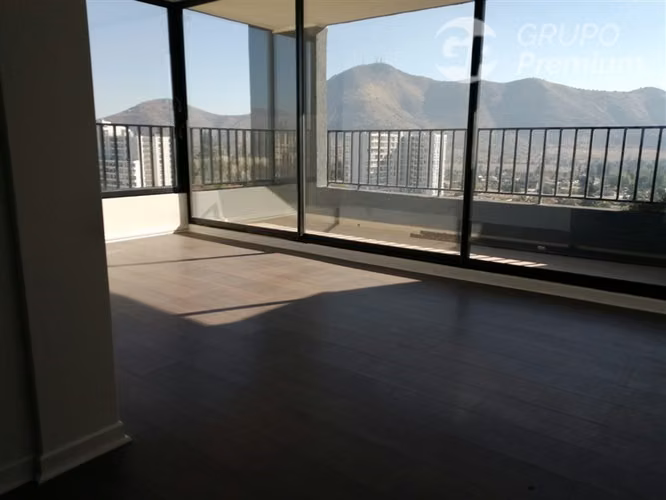 Departamento en venta de 3 dorm. en San Bernardo