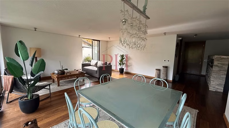 Departamento DUPLEX con jardin Lo Barnechea NUEVO PRECIO