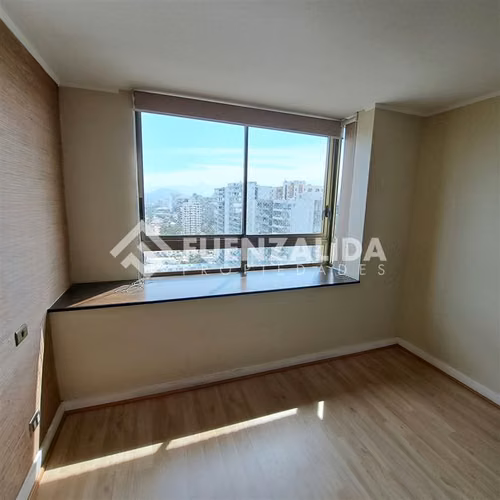 Oportunidad Depto en venta de 3 dorm. San Miguel. Salesianos