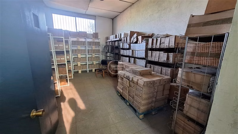 Industrial venta Q. Normal bodegas hormigón, oficinas FM