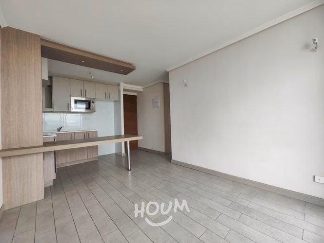Departamento en Avenida María Rozas Velásquez