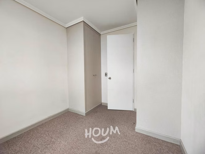 Departamento en Avenida María Rozas Velásquez