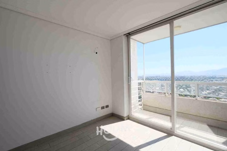 Departamento en Avenida María Rozas Velásquez