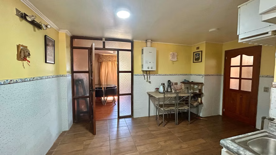 Hermosa y amplia Casa en Venta  – Sector El Bosque, Valdivia