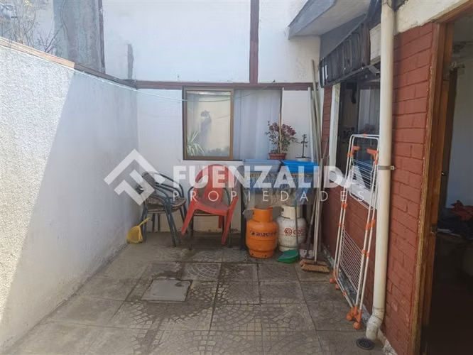 Venta Casa Independencia 7 dormitorio. 3 baños