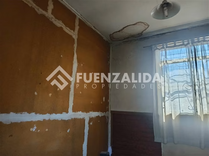 Venta Casa Independencia 7 dormitorio. 3 baños