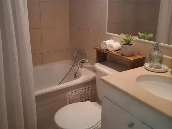 Departamento en venta de 2 dorm. en Recoleta