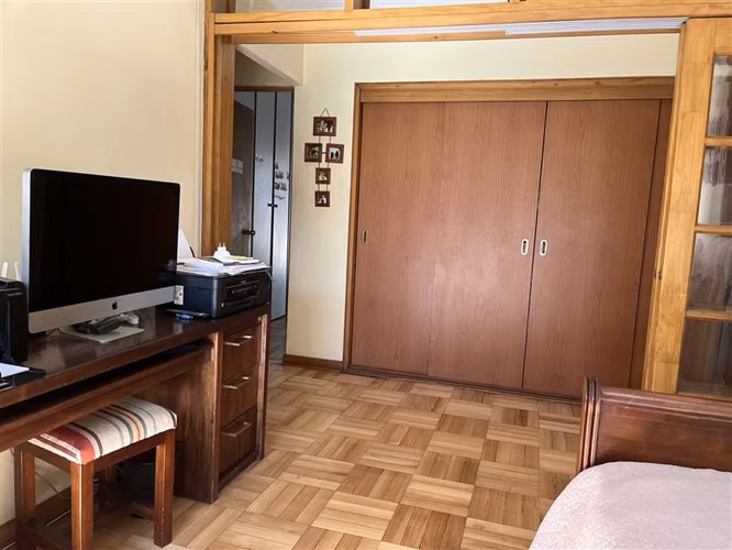 Casa en venta de 5 dorm. en Las Condes