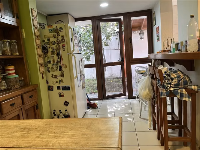 Casa en venta de 5 dorm. en Las Condes