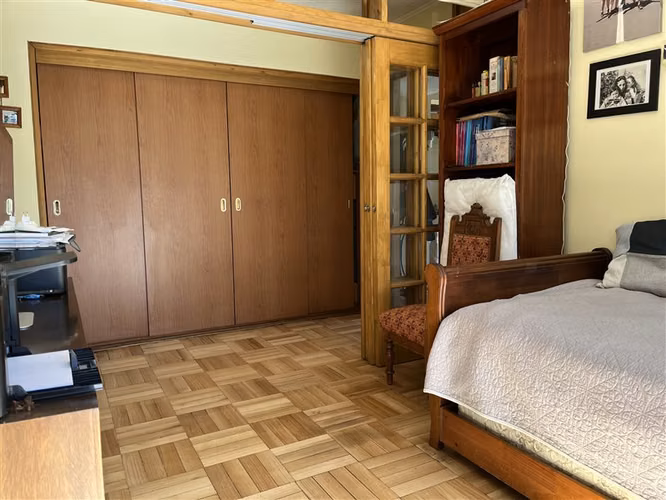 Casa en venta de 5 dorm. en Las Condes
