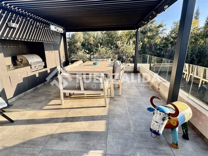 Departamento en arriendo de 4 dorm. en Lo Barnechea - Imagen 2