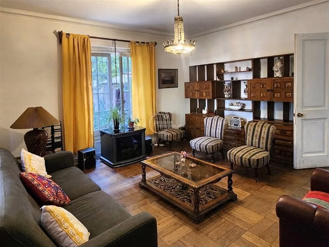Casa en venta de 5 dorm. en Providencia