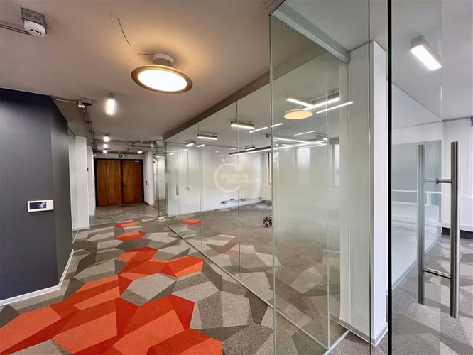 Oficina en arriendo en Las Condes