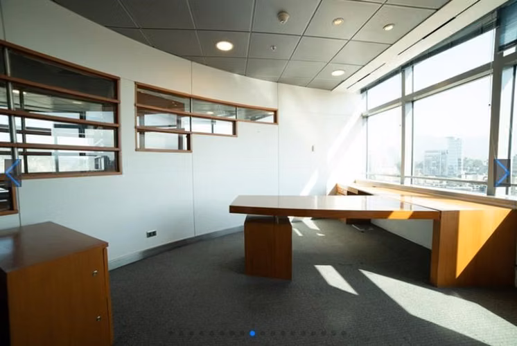 Arriendo OFICINA en Edificio Partio Birmann en Las Condes