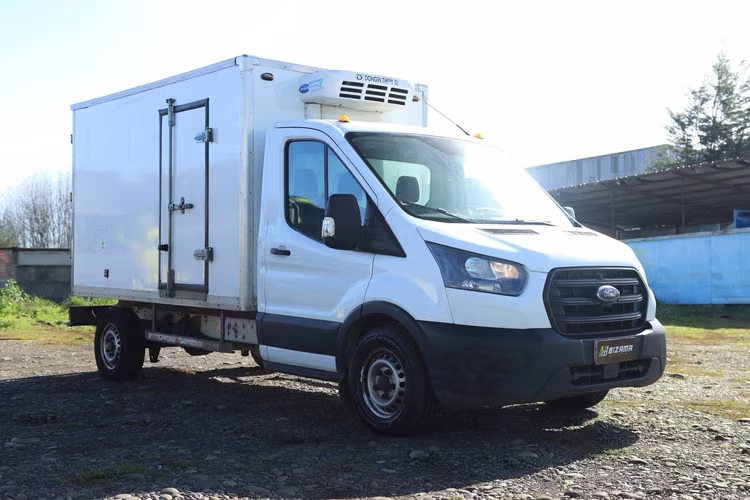 FORD TRANSIT FURGON DE CARGA AÑO 2023 2.2 DIESEL 6TA CON FRIO