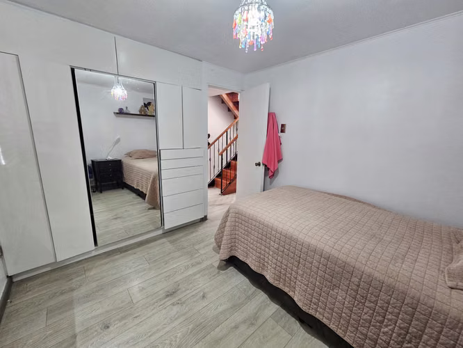 Acogedora casa en Venta en condominio cerrado