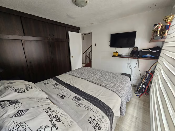 Acogedora casa en Venta en condominio cerrado