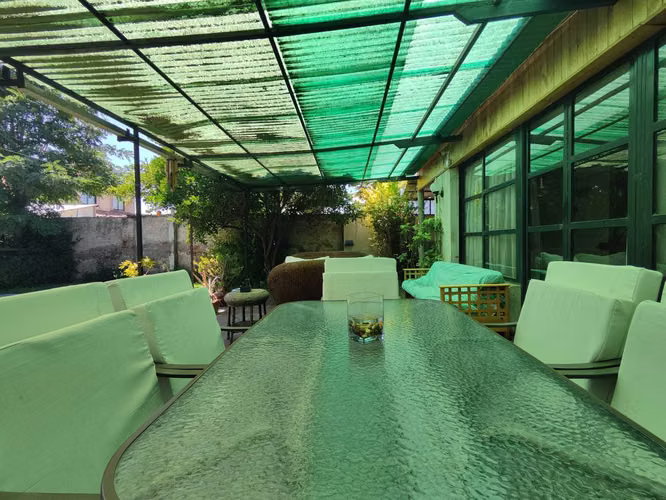 CASA CON GRAN TERRENO PARA PROYECTO  (162509)