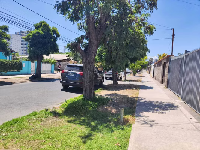 CASA CON GRAN TERRENO PARA PROYECTO  (162509)