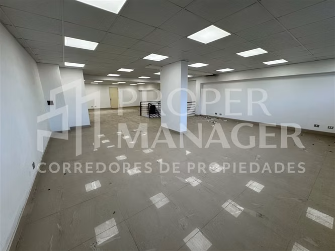 Oficina en arriendo en Chillán