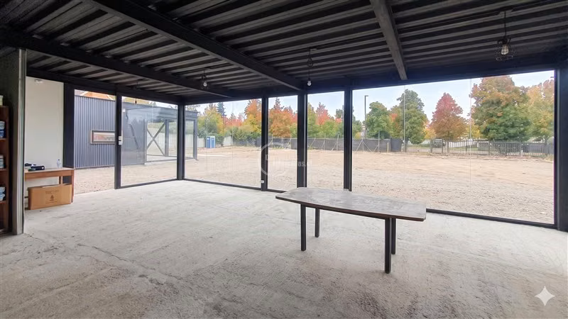 Terreno Construcción de 1.103M2 en arriendo en La Dehesa