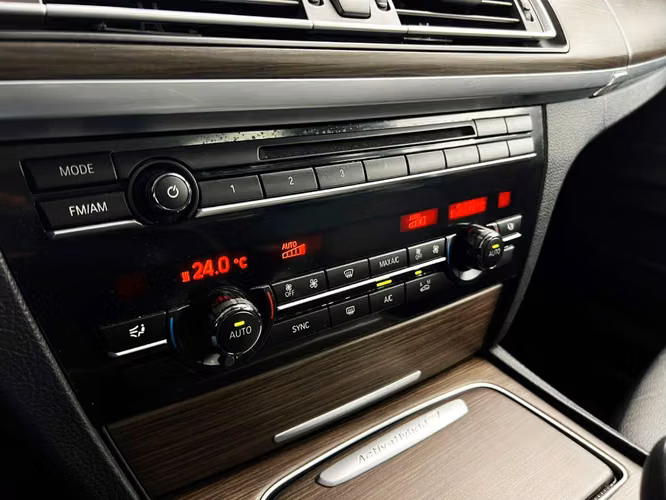 BMW 740 ACTIVE HYBRID 7 3.0 2014