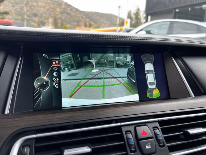 BMW 740 ACTIVE HYBRID 7 3.0 2014