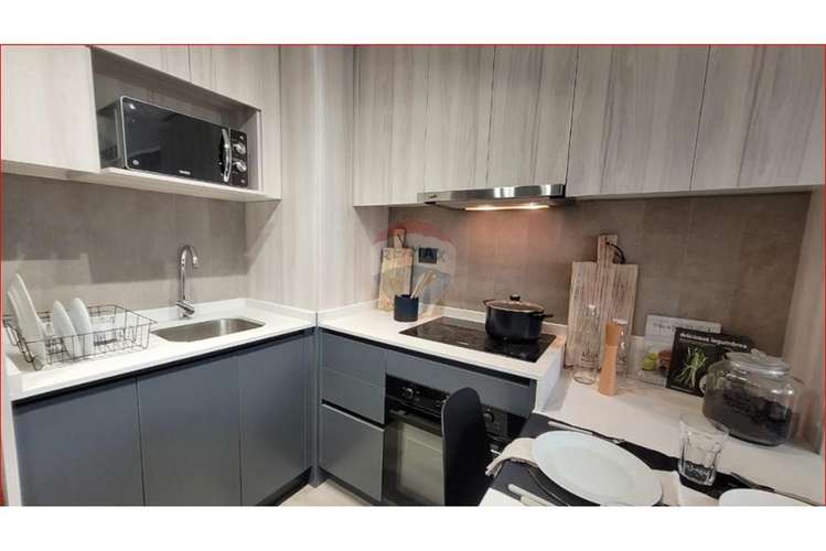 Proyecto edificio own - Imagen 17