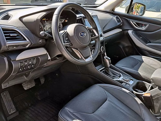SUBARU FORESTER 2025