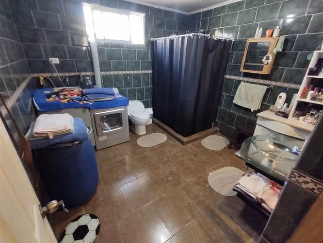 Casa en venta de 4 dorm. 1 baño, Aldea Campesina, Panguilemu