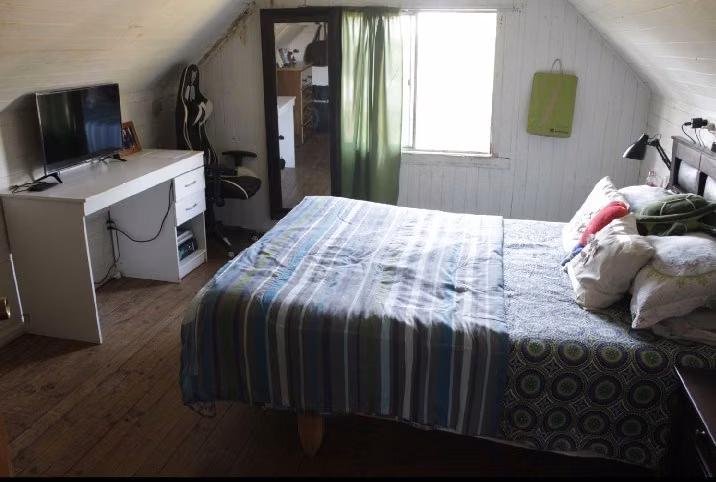 Casa en venta de 4 dorm. 1 baño, Aldea Campesina, Panguilemu