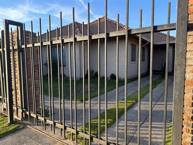 Se vende hermosa casa sector Las Rastras Talca