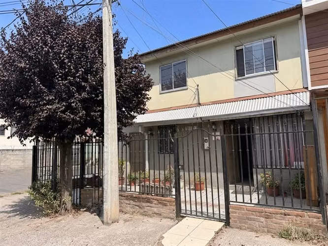 VENDEMOS CASA IDEAL PARA INVERSION EN CONDOMINIOS DE LIRCAY