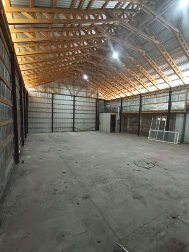 Se vende Bodega en sector Santa Elena Panimávida, Colbún